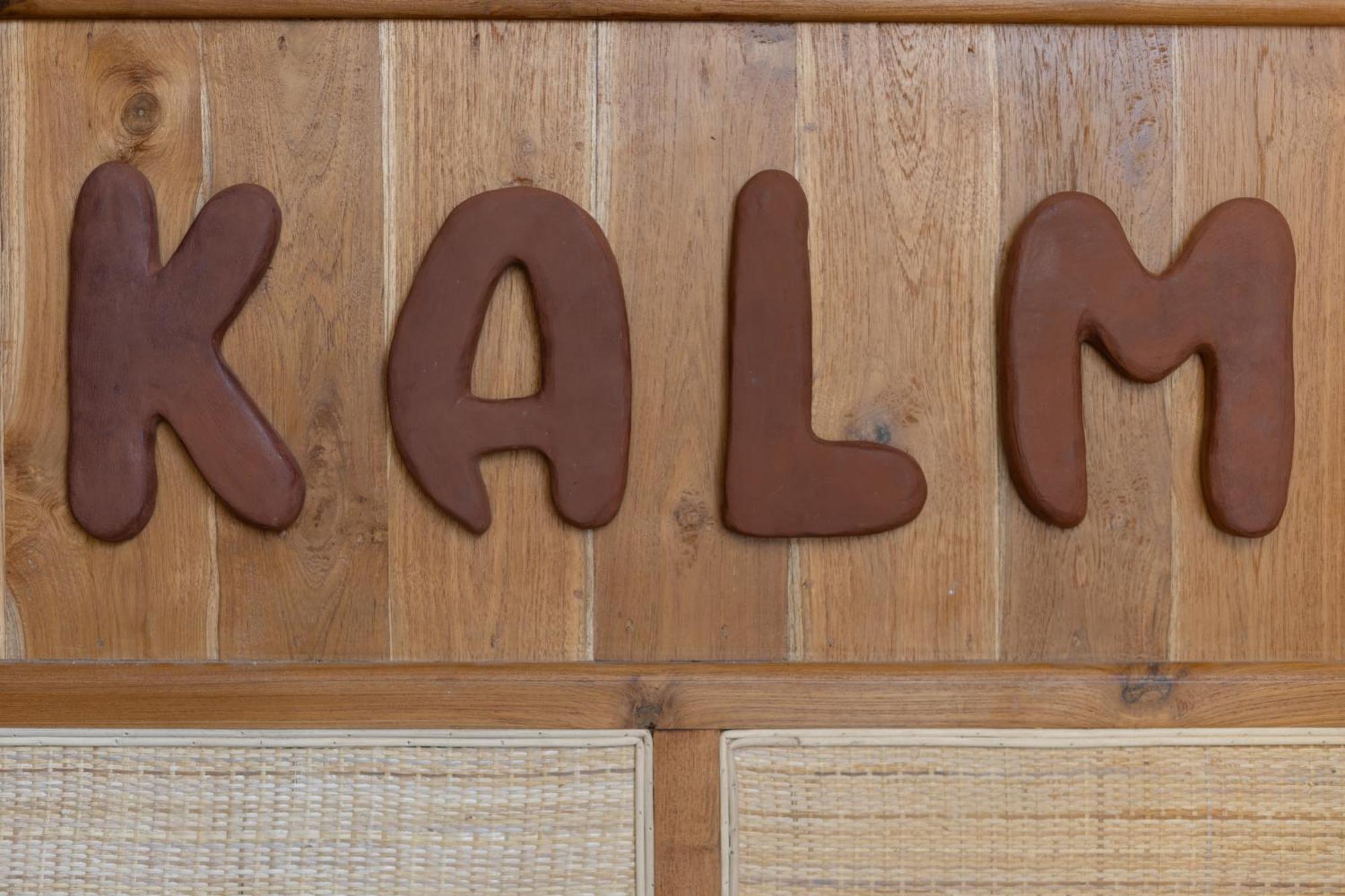 Kalm Bali Hotel Canggu  Bagian luar foto
