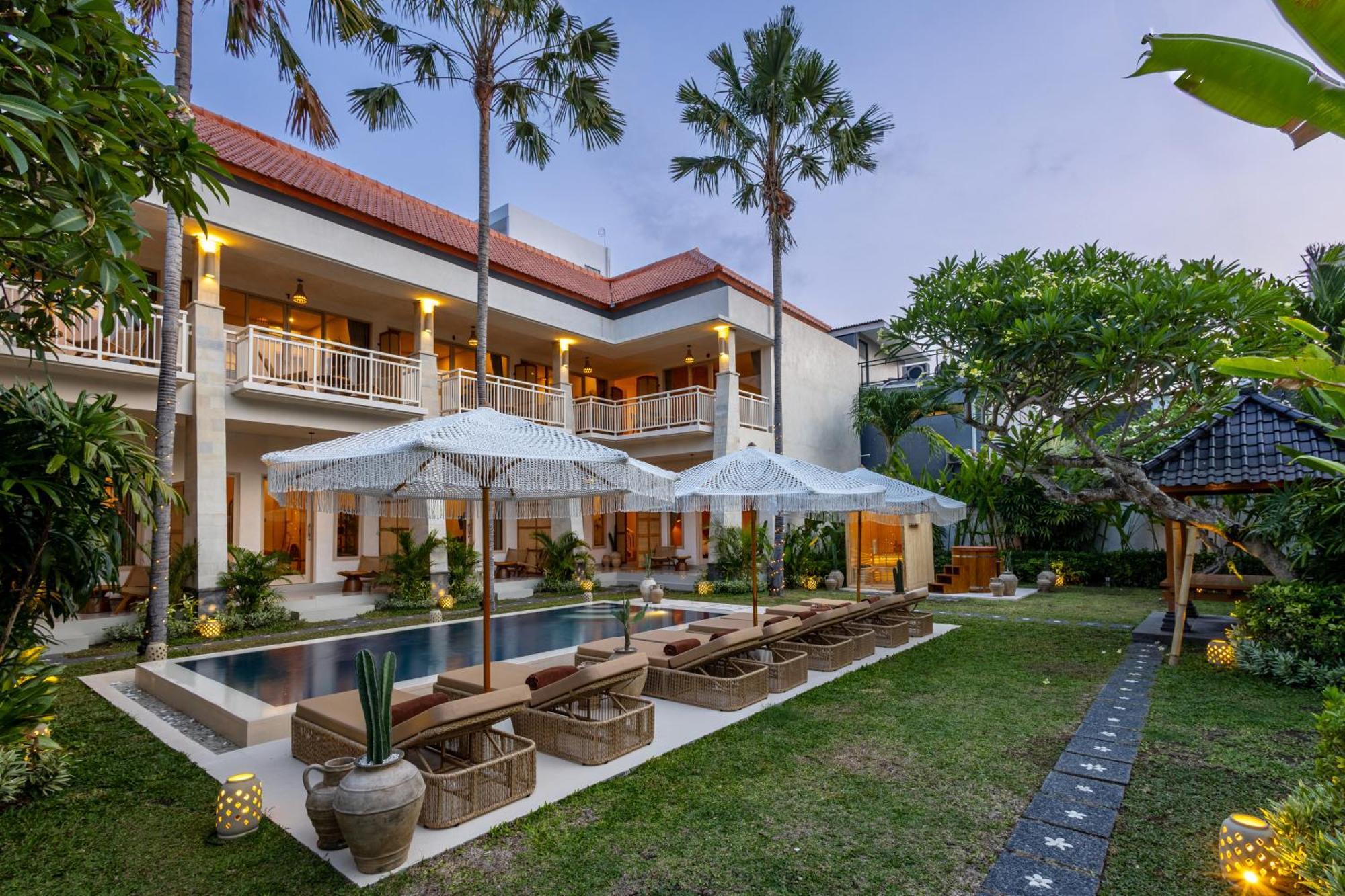 Kalm Bali Hotel Canggu  Bagian luar foto